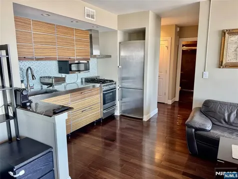 3 Horizon Road Fort Lee NJ 07024