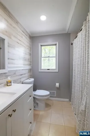 72 Orben Drive Roxbury Township NJ 07850