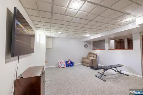 72 Orben Drive Roxbury Township NJ 07850