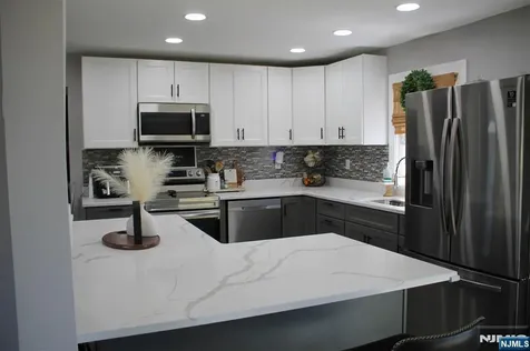 72 Orben Drive Roxbury Township NJ 07850