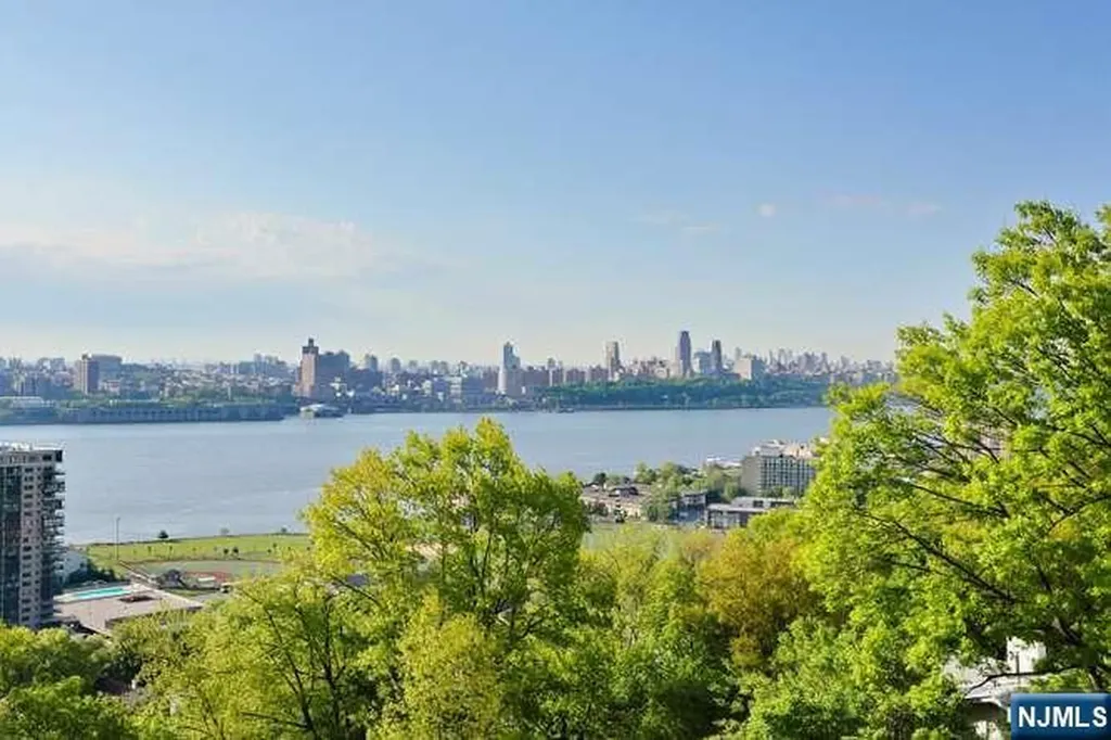 1 Horizon Road Fort Lee NJ 07024