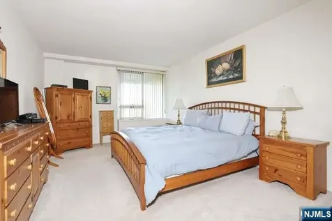 1 Horizon Road Fort Lee NJ 07024