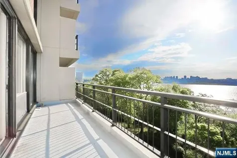 1 Horizon Road Fort Lee NJ 07024