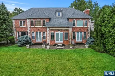 1 Euclid Road Fort Lee NJ 07024