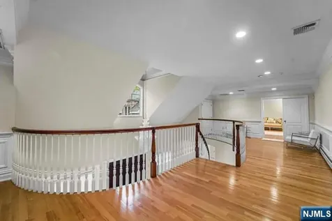 1 Euclid Road Fort Lee NJ 07024