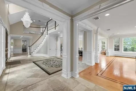 1 Euclid Road Fort Lee NJ 07024