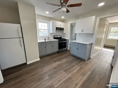 54 Windsor Street Kearny NJ 07032