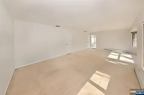 47 Bentley Drive Franklin Lakes NJ 07417