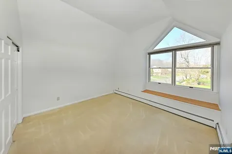 47 Bentley Drive Franklin Lakes NJ 07417