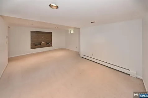 47 Bentley Drive Franklin Lakes NJ 07417