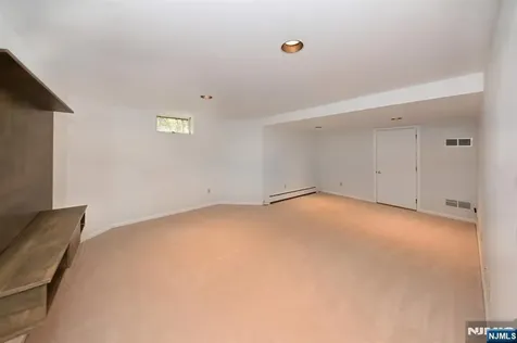47 Bentley Drive Franklin Lakes NJ 07417