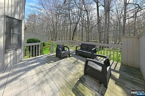 47 Bentley Drive Franklin Lakes NJ 07417