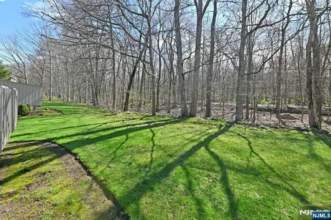 47 Bentley Drive Franklin Lakes NJ 07417