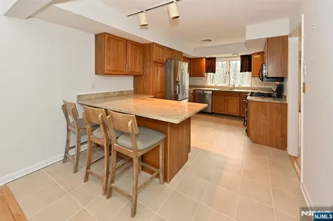 47 Bentley Drive Franklin Lakes NJ 07417