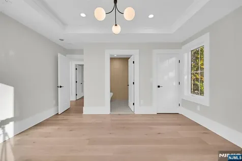 470 White Oak Ridge Road Millburn NJ 07078