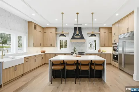 470 White Oak Ridge Road Millburn NJ 07078