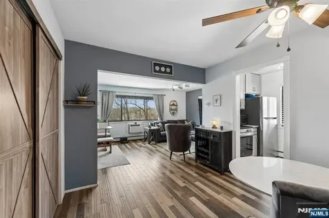 747 Riverside Avenue Lyndhurst NJ 07071
