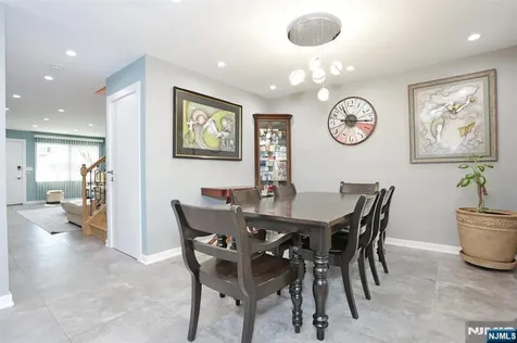 10 Chris Court Fair Lawn NJ 07410