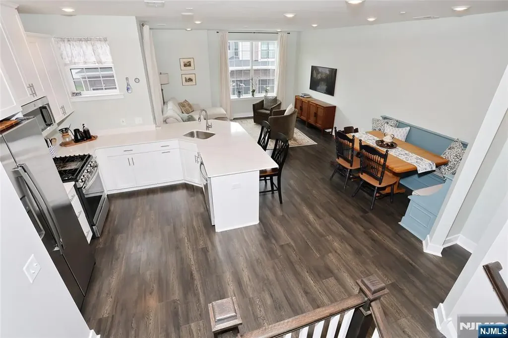 54 Harvest Way Little Falls NJ 07424