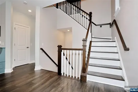 54 Harvest Way Little Falls NJ 07424