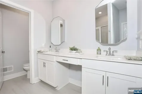 54 Harvest Way Little Falls NJ 07424