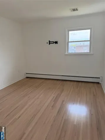 102 Harcourt Avenue Bergenfield NJ 07621