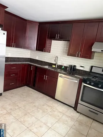 102 Harcourt Avenue Bergenfield NJ 07621