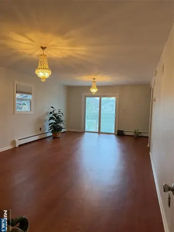 102 Harcourt Avenue Bergenfield NJ 07621