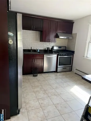 102 Harcourt Avenue Bergenfield NJ 07621