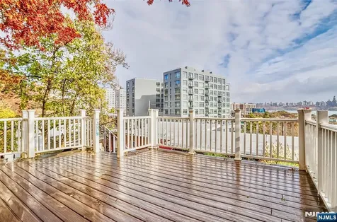 9017 Riverside Place North Bergen NJ 07047