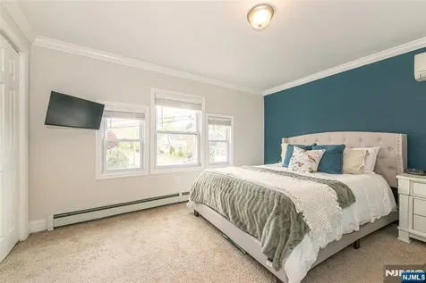 16 Chestnut Place Nutley NJ 07110