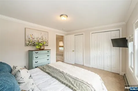 16 Chestnut Place Nutley NJ 07110