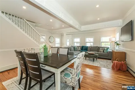 16 Chestnut Place Nutley NJ 07110
