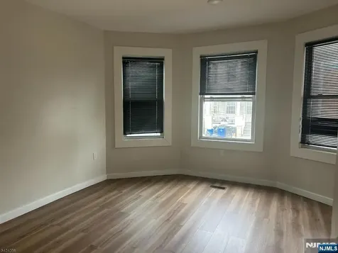 194-196 Wainwright Street Newark NJ 07112