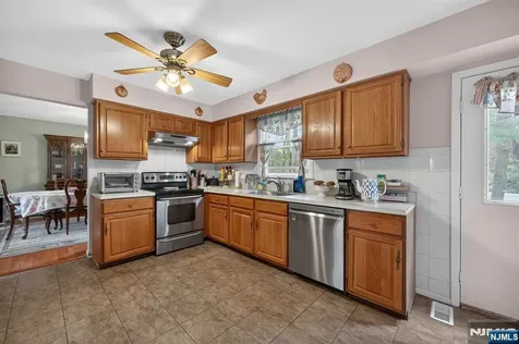 7 Chicopee Drive Wayne NJ 07470