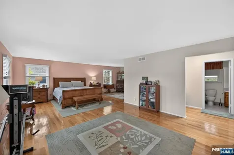 7 Chicopee Drive Wayne NJ 07470