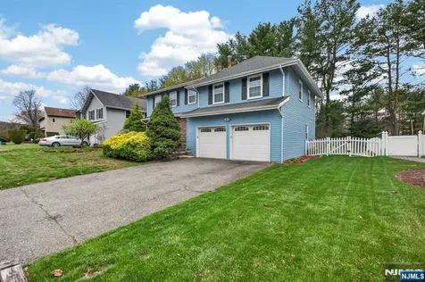 7 Chicopee Drive Wayne NJ 07470