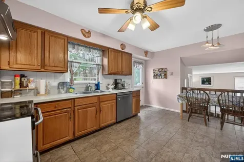 7 Chicopee Drive Wayne NJ 07470