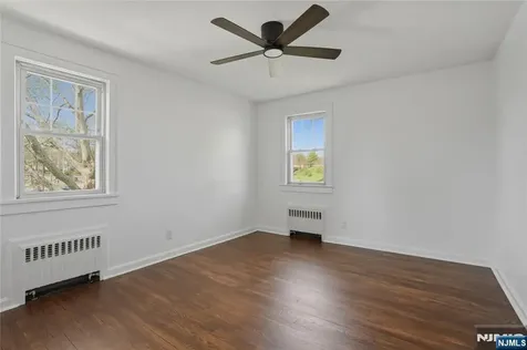 8 E Ridgewood Avenue Paramus NJ 07652
