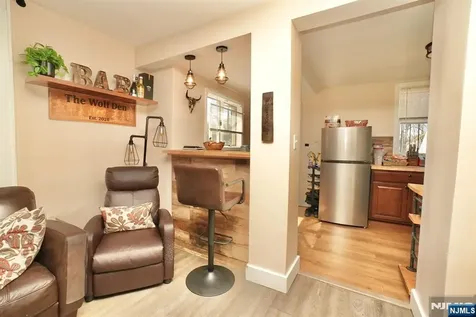3 Laurel Avenue Maplewood NJ 07040