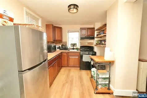 3 Laurel Avenue Maplewood NJ 07040