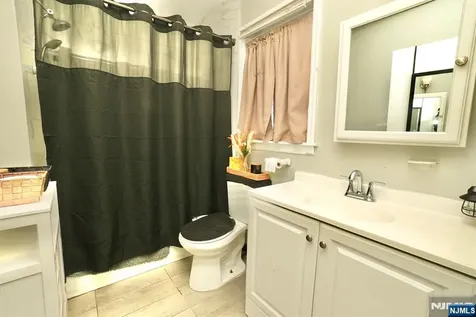 3 Laurel Avenue Maplewood NJ 07040