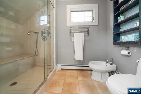 741 Charnwood Drive Wyckoff NJ 07481