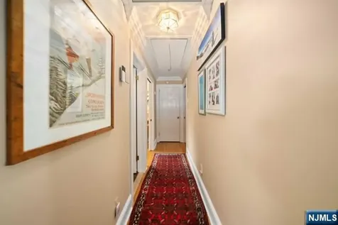 741 Charnwood Drive Wyckoff NJ 07481