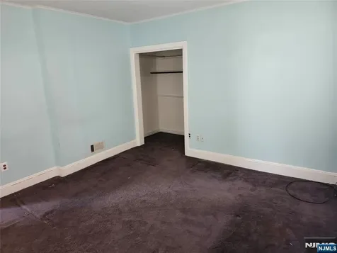 5 Locust Street Wanaque NJ 07420