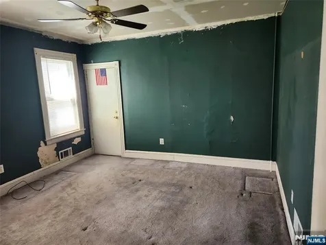 5 Locust Street Wanaque NJ 07420