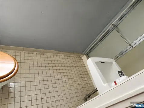 5 Locust Street Wanaque NJ 07420