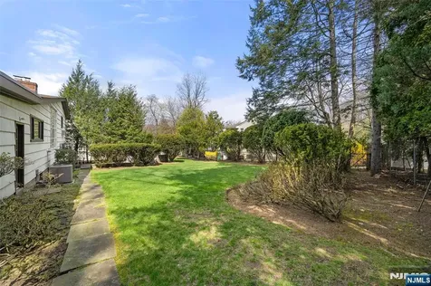 970 Soldier Hill Road Emerson NJ 07630