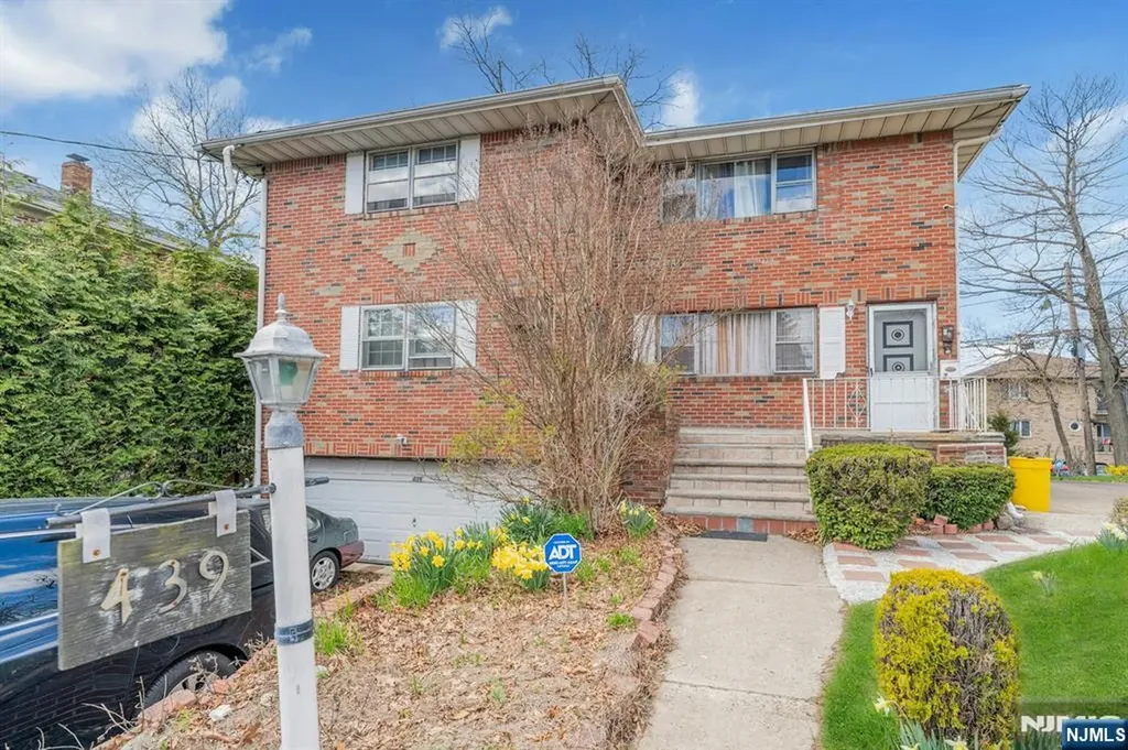 439 Bergen Boulevard Palisades Park NJ 07650