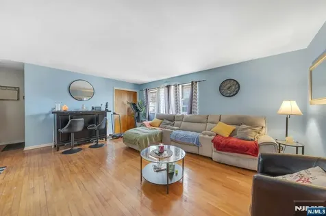439 Bergen Boulevard Palisades Park NJ 07650